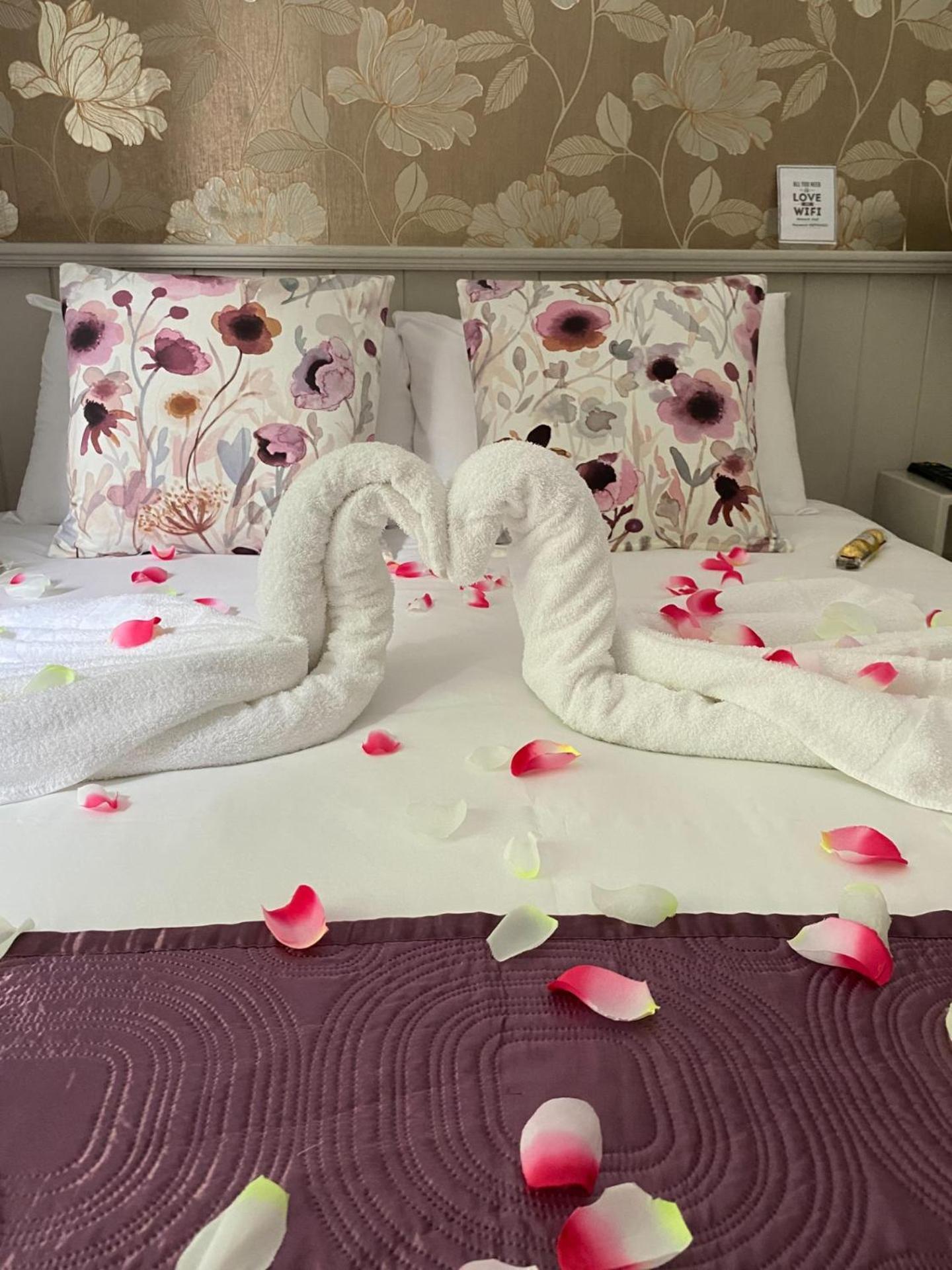 The Town House Hotel Naas Bagian luar foto