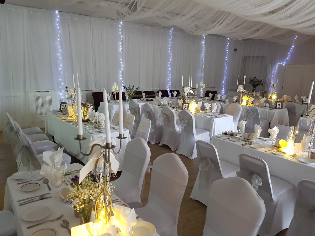 The Town House Hotel Naas Bagian luar foto